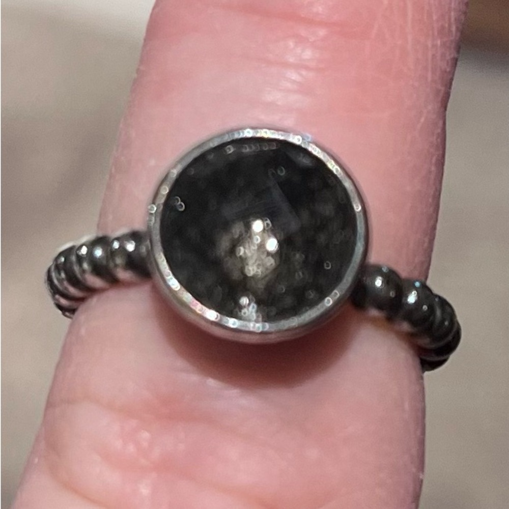 Pandora ring Size 7